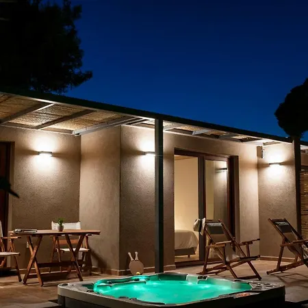 Lägenhet Klaritz Luxury Suites